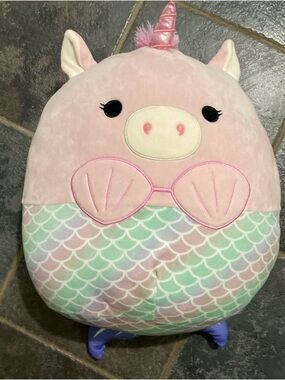 Squishmallow Makena Unicorn
Mermaid 18"